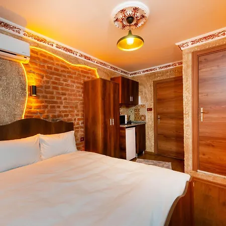 Blue Sea Aparthotel 4*